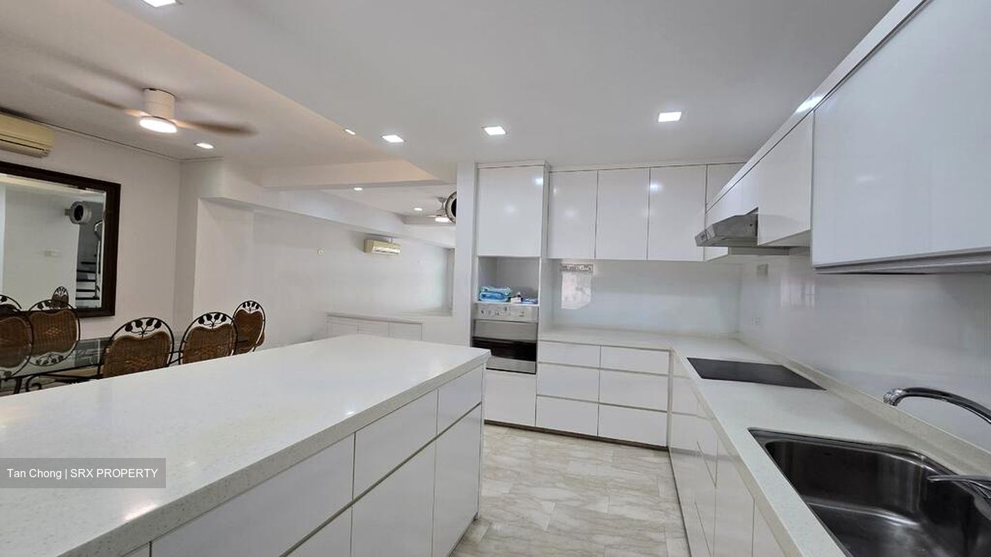 Saint Xavier's Lane (D19), Terrace #633755201